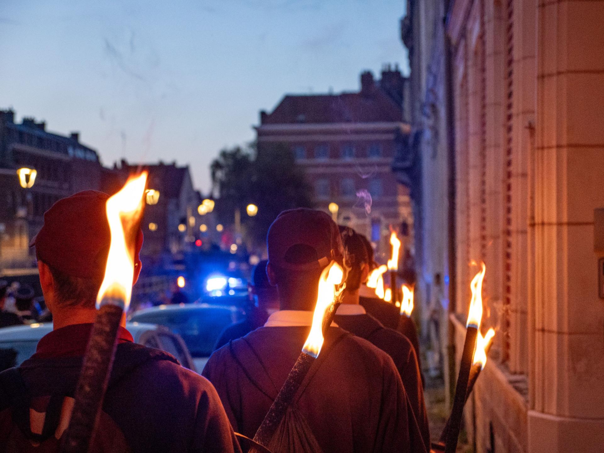 Retraite aux flambeaux et lampions | Fêtes de Gayant